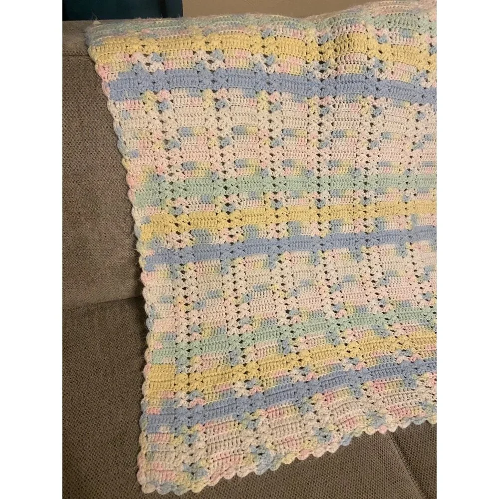 Baby Throw Blanket‎ White/Yellow/Green/Blue/Pink Knit Crotchet 32 x 38